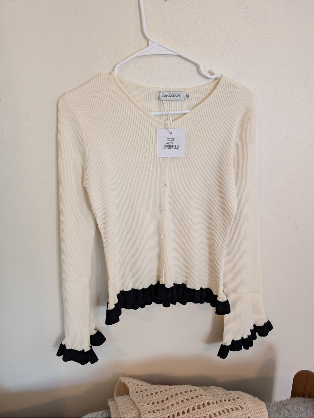 Paper Heart NWT Off White Ribbed Cardigan Black Ruffle Trim Size 14 NWT
